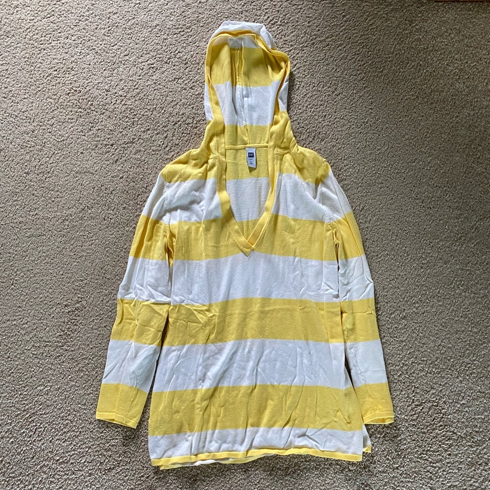 Hooded sweater